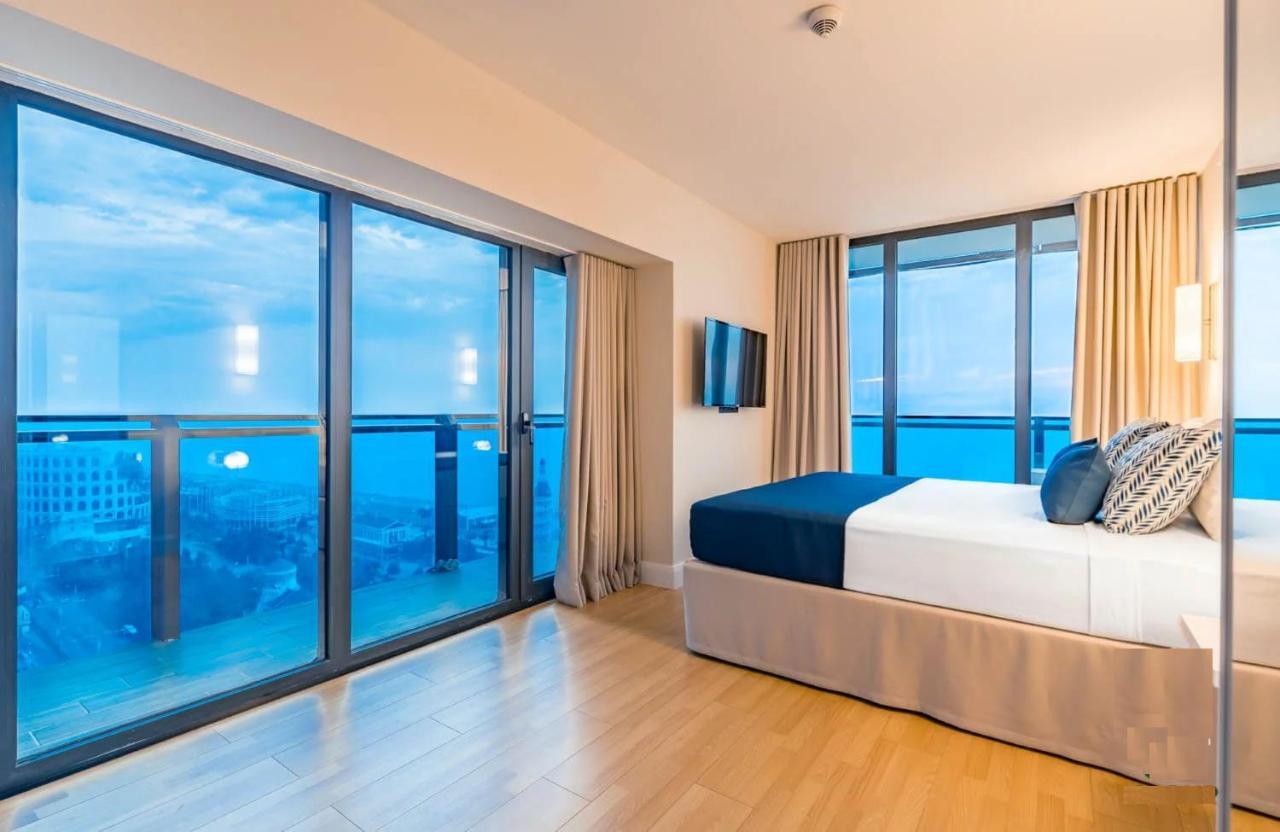Orbi City Suite Sea View In Batumi Aparthotel Exterior photo