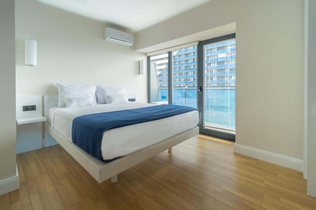 Orbi City Suite Sea View In Batumi Aparthotel Exterior photo